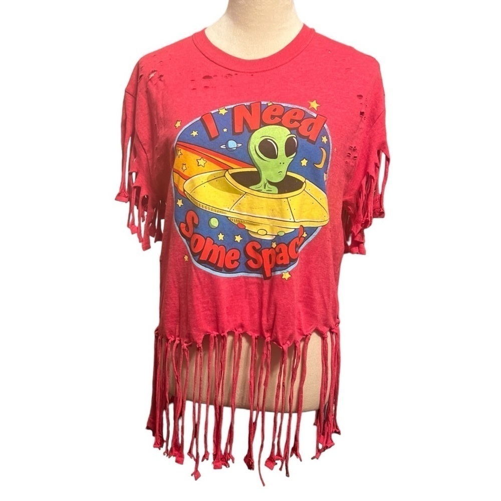 Alien “I need some space” distressed Medium tied red t shirt EUC - Picture 3 of 8